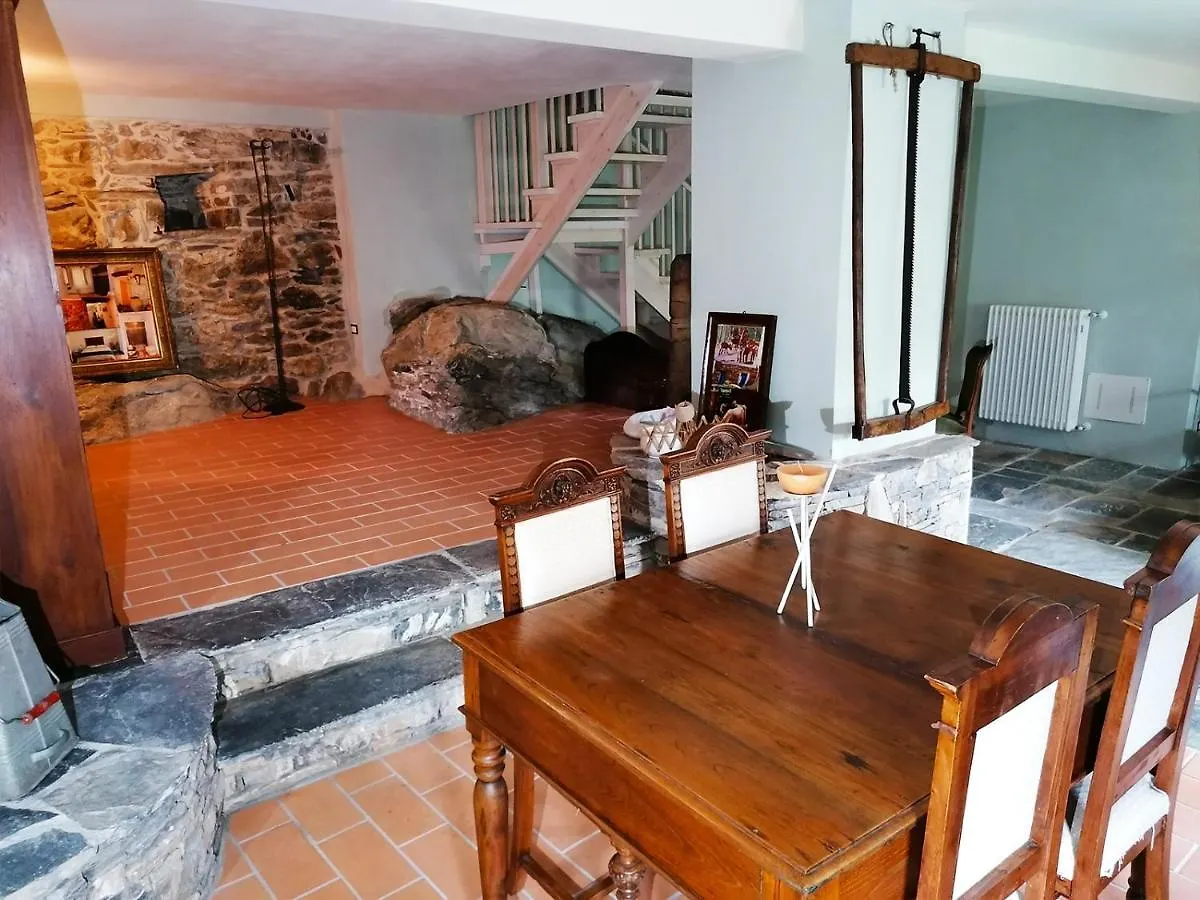 Bed and Breakfast La Chouette Pieve di Teco Italien